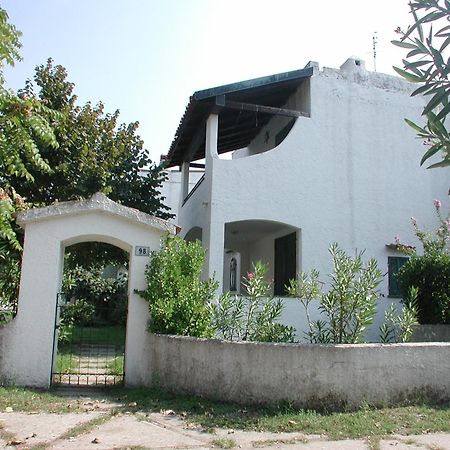 Villetta Maiori Lido delle Nazioni Exterior foto